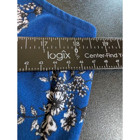 Elle Women's Size Large Blue Sleeveless Blouse Shell Camisole Tank Top Shirt EUC - Picture 12 of 13